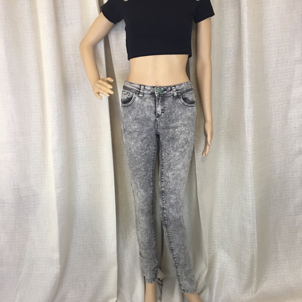 Cuesta Blanca Size 0 High Waist Acid Wash Jeans